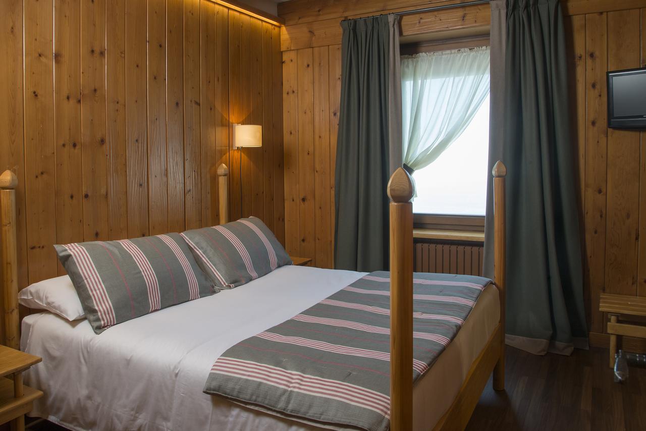 Albergo Ristorante Bucaneve Bielmonte Pokoj fotografie
